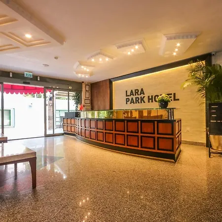 拉拉公园酒店 酒店